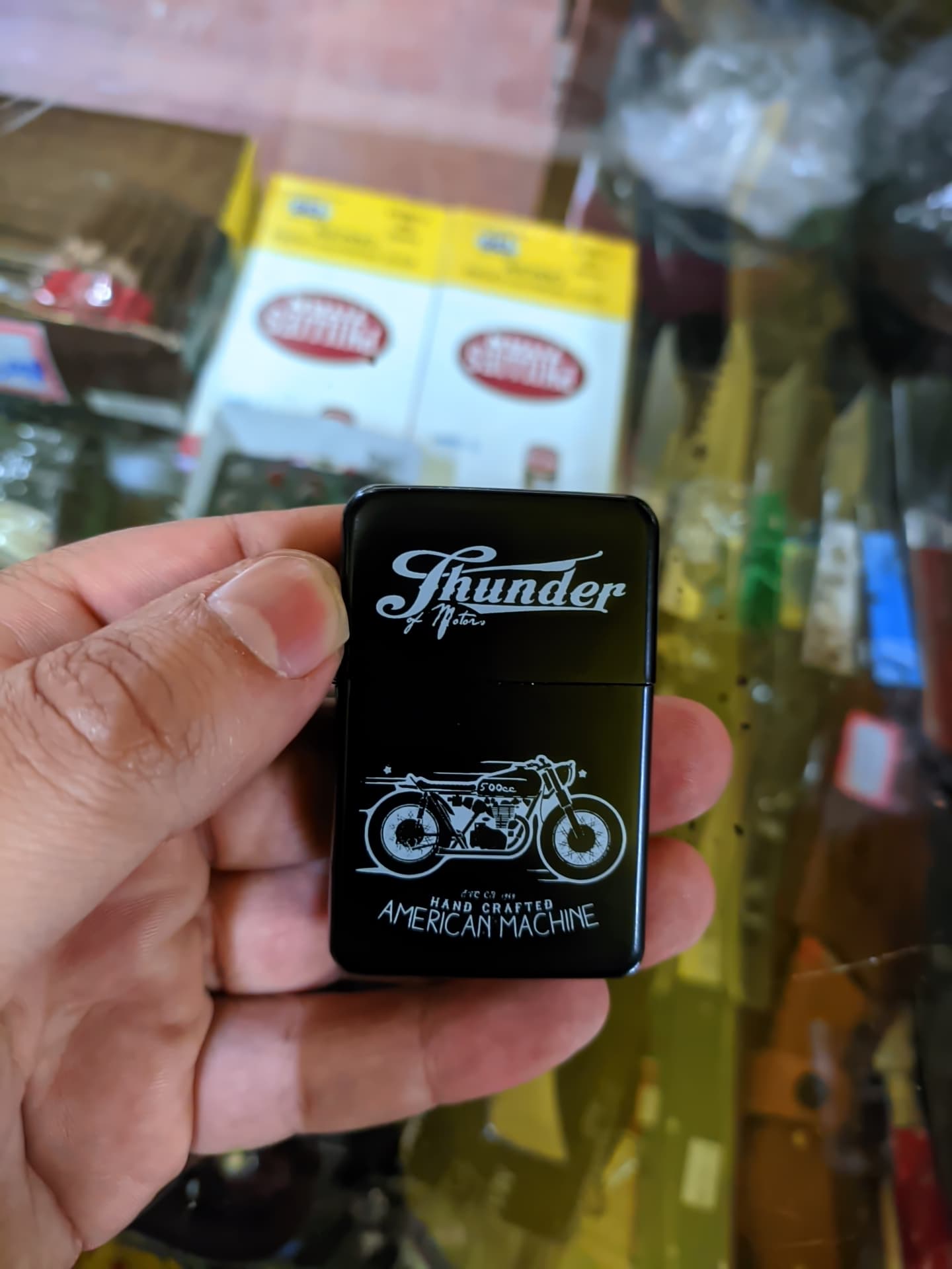 Isqueiro Preto Moto